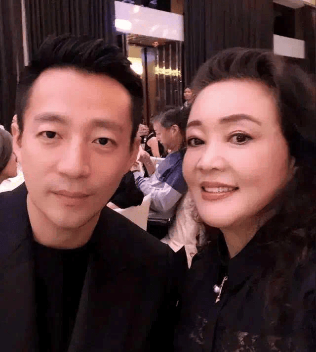 张兰、汪小菲抖音账号被封禁，麻六记 “流量神话” 如何持续？